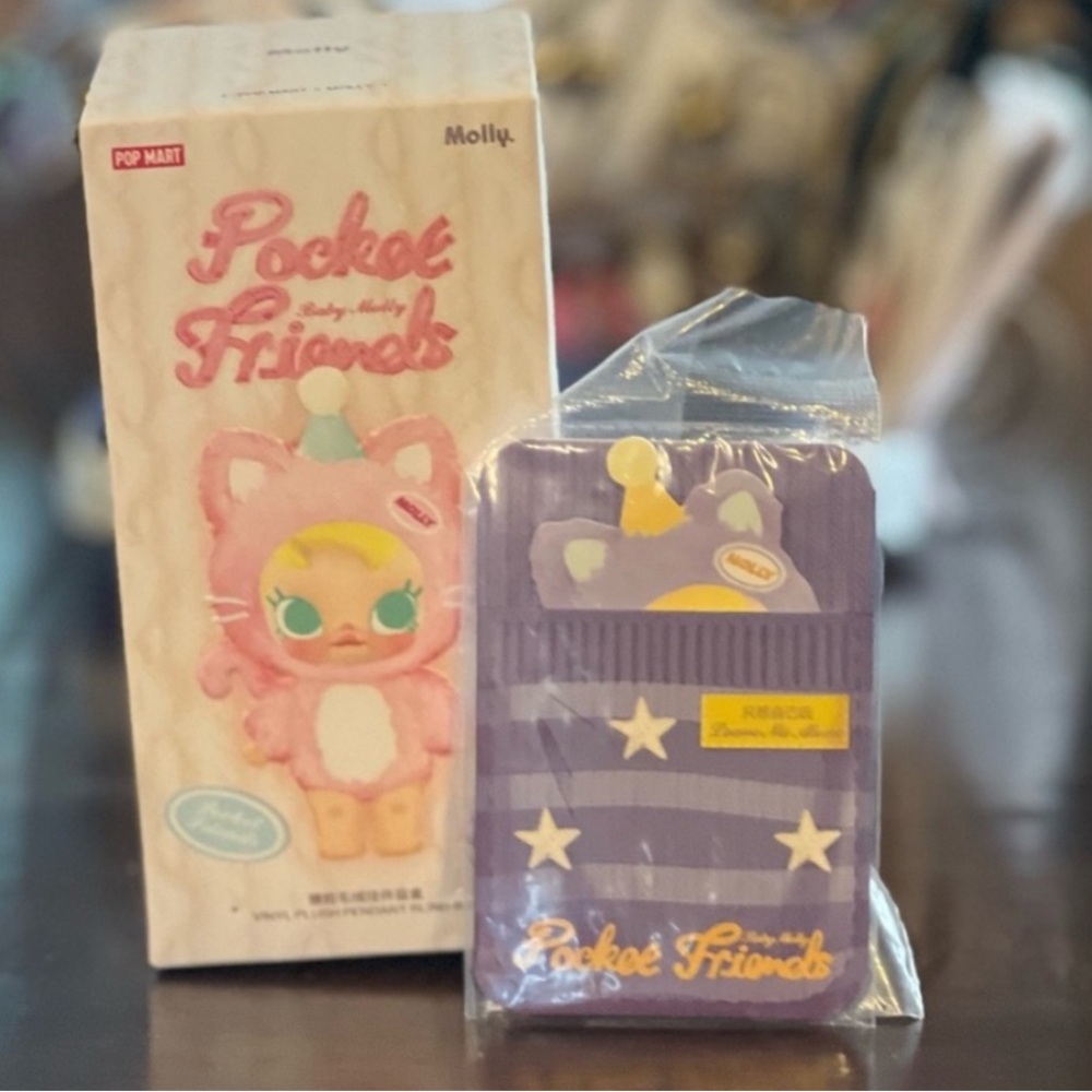 Baby Molly Pocket Friends Figure